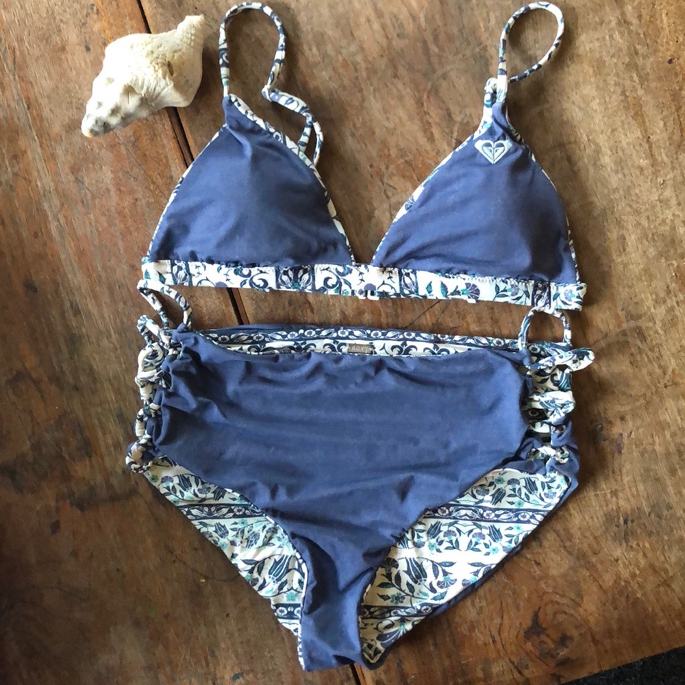 Roxy 2 Piece Bathing Suit Reversible! - image 6